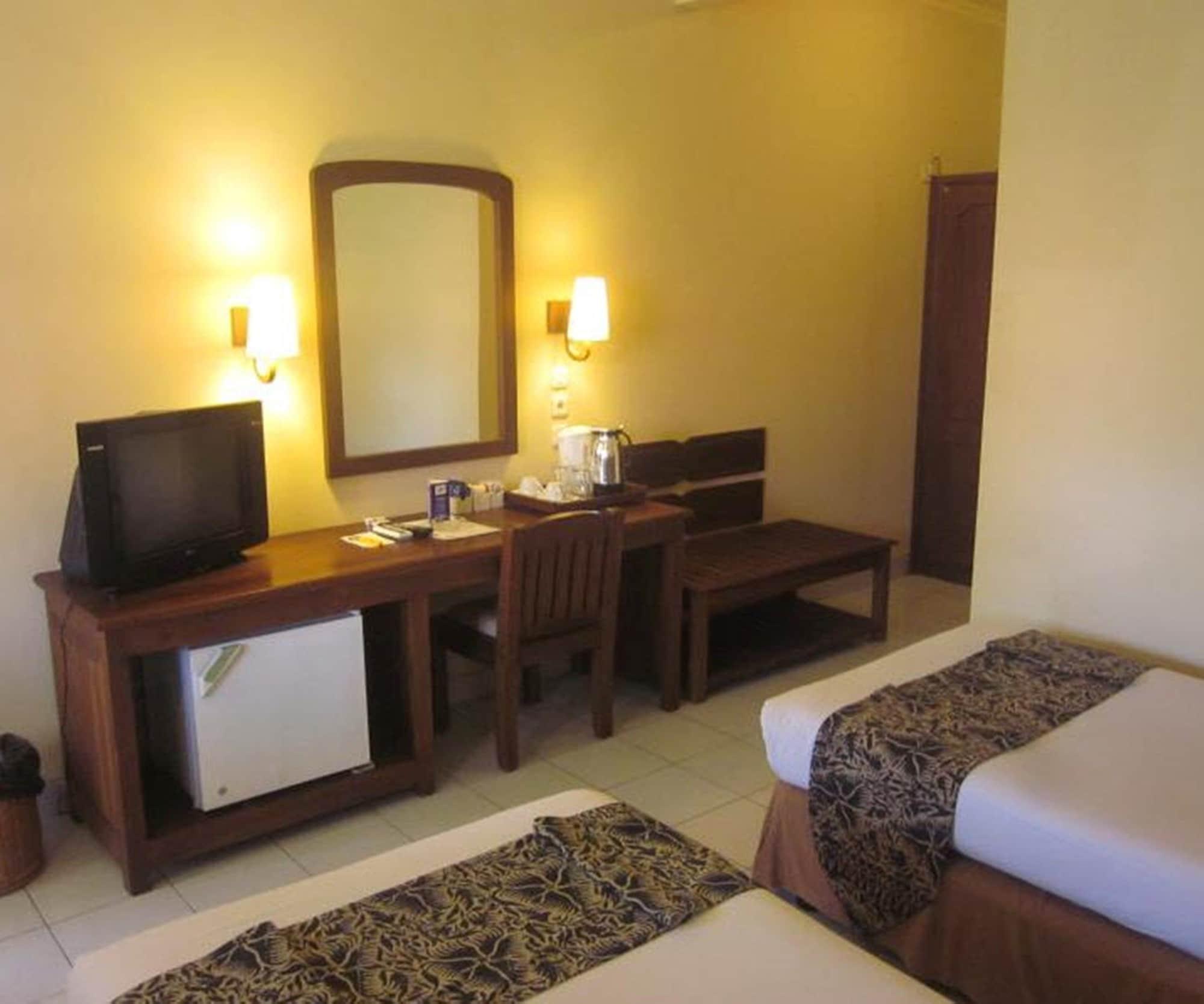เบซากี บีช โฮเต็ล Hotel ซานูร์ ภายนอก รูปภาพ