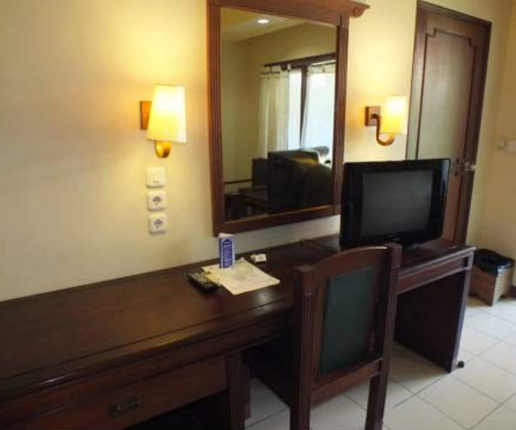เบซากี บีช โฮเต็ล Hotel ซานูร์ ภายนอก รูปภาพ